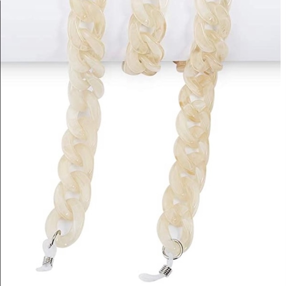 White acrylic face mask chain holder